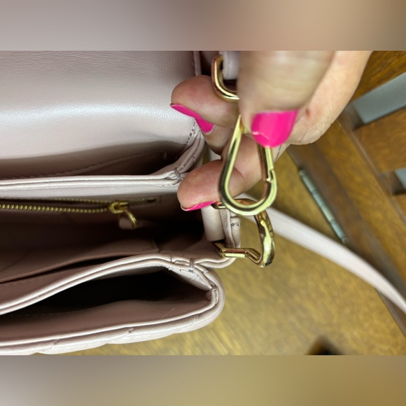Quince Pink Quilted Crossbody Bag - Picture 11 of 12